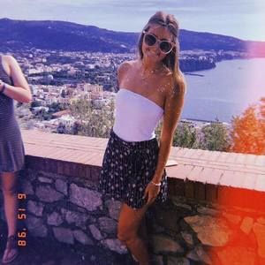 Meet your Posher, Jackie